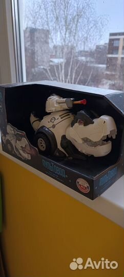 Робот динозавр