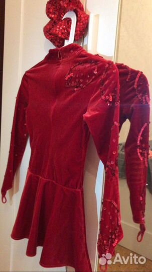 Платье для фигурного катания