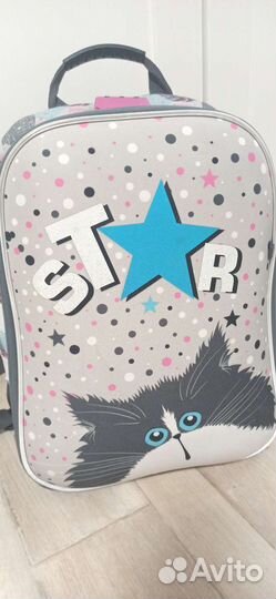 Школьный рюкзак