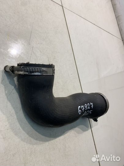 Патрубок системы охлаждения (Audi Q5 FY)