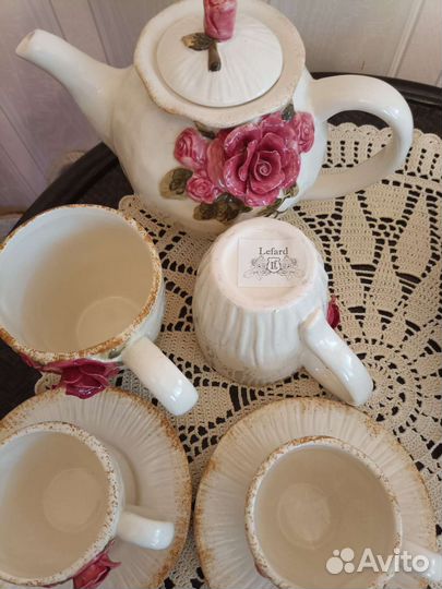 Сервиз чайный с розами