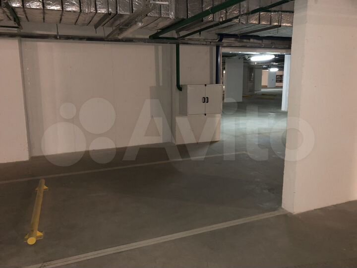 Машиноместо, 14 м²