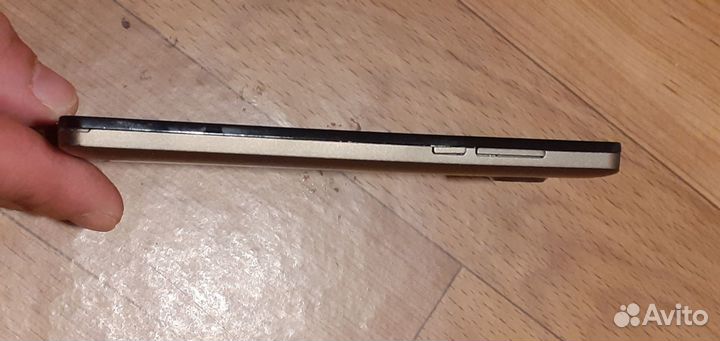 Prestigio Wize C3, 4 ГБ