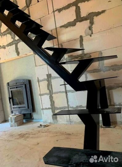 Металлических лестниц Монтаж