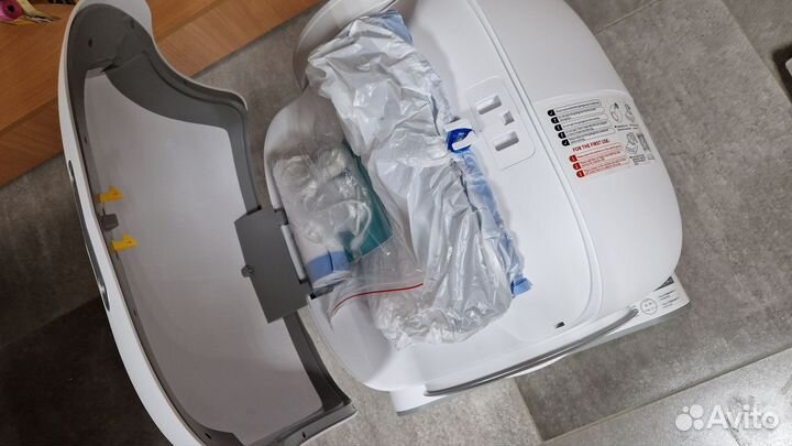 Автоматический лоток для кошек