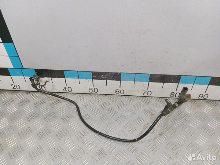 Б/У Трубка вентиляции расширительного бачка#001