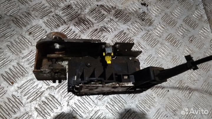 Замок двери Transit (00-06) /Transit (06) пер R б\у (арт. 4983867)