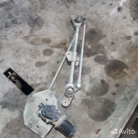 Трапеция дворников Мицубиси Лансер 9