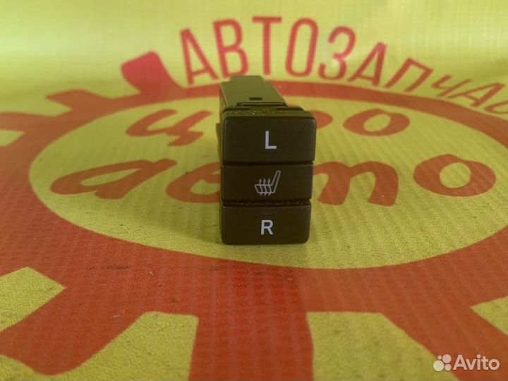 Кнопка обогрева сидений Toyota Rav4 XA30 2azfe