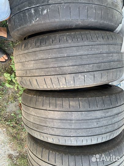 Pirelli P Zero 275/45 R21 107Y