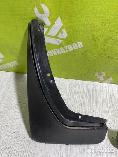 Брызговик задний (к-кт) Шкода Октавия А4