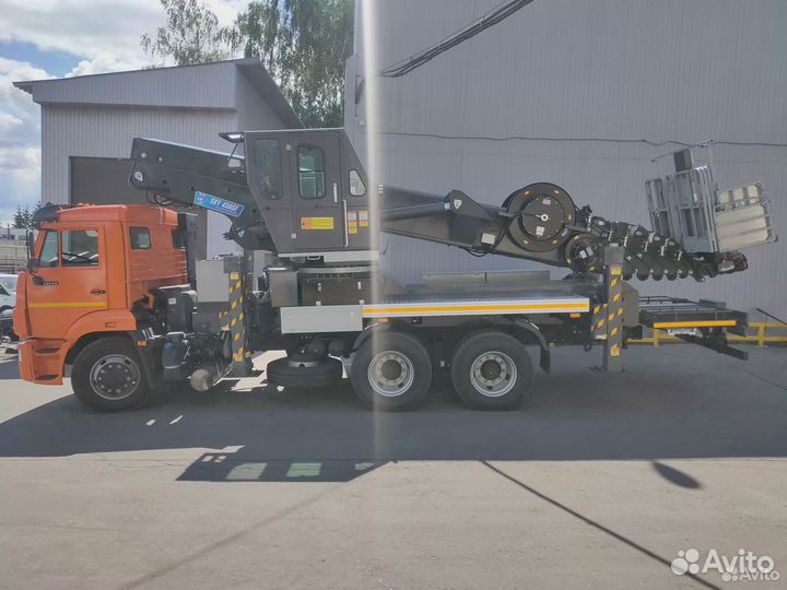 Автовышка Horyong SKY-450SF на базе Камаз 65115