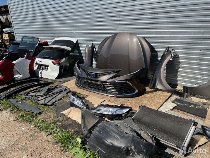 Капот бампер фара Toyota Camry V70 Тойота Камри 70