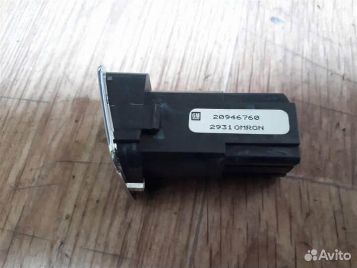 Выключатель Opel Insignia 2008-2017