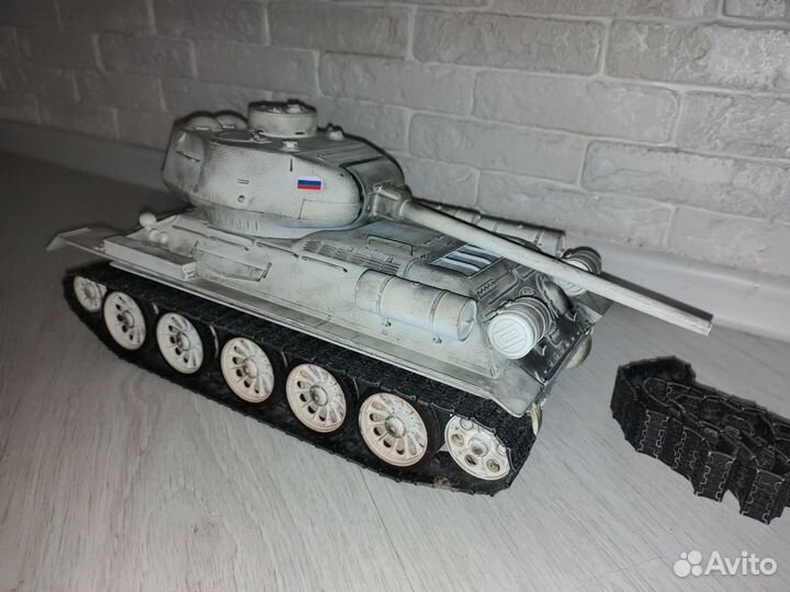 Радиоуправляемый танк Т34-85