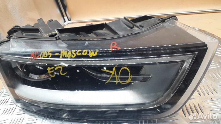Фара правая Audi Q3/RS Q3