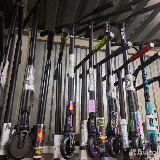 Трюковой самокат Vokul Saga