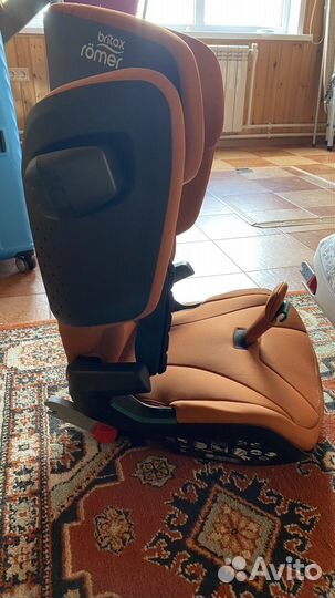 Автокресло britax romer kidfix i size
