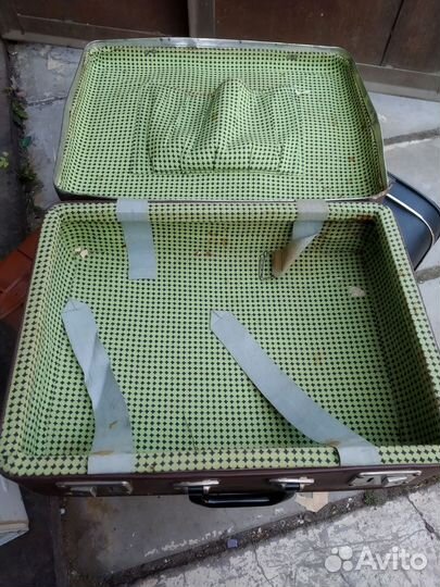 Чемоданы времен СССР