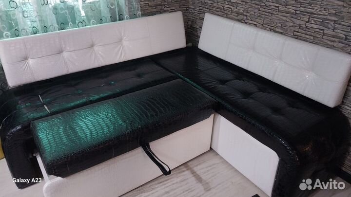 Кухонный уголок