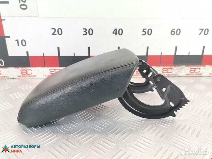 Подлокотник Audi A5 8T 2008 8K0864207C25D