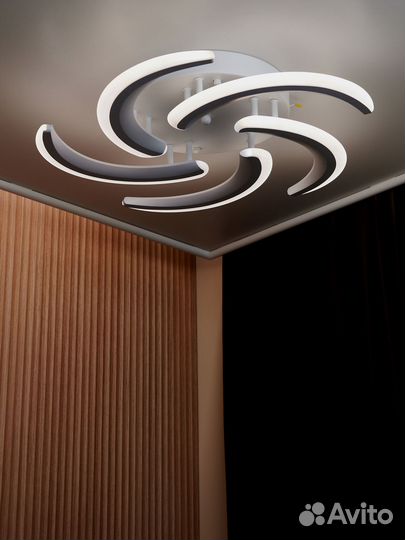 Люстра потолочная светодиодная 5 ламп