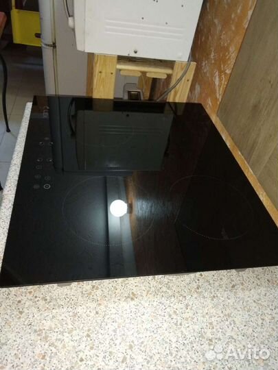 Варочная панель электрическая стеклокерамика