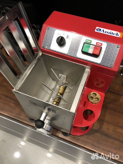 Паста машина Amitek
