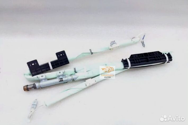 Шторка безопасности левая Hyundai Santa Fe 4 TM