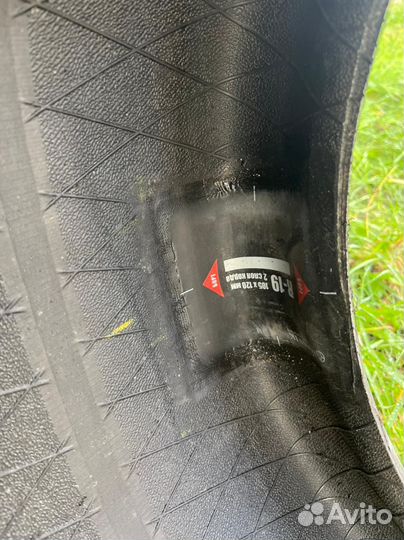 Goodyear UltraGrip Arctic 2 235/45 R18 98T