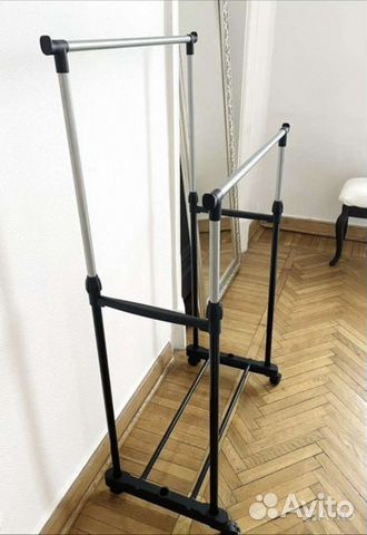 Вешалка напольная. Рейл для одежды