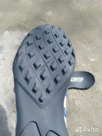 Бутсы, сороконожки Адидас