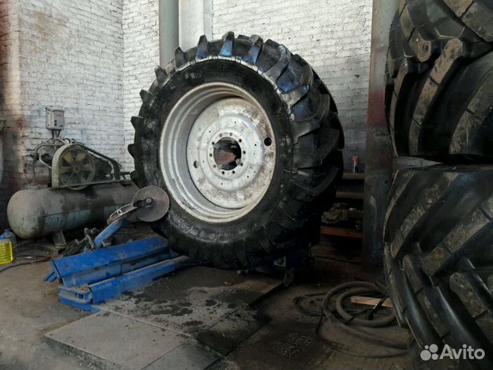 Ремонт шин, шиномонтаж крупногабаритных колёс