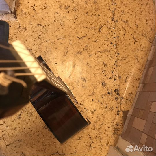 Продам гитару Washburn