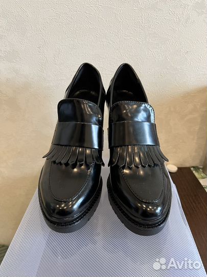 Туфли лоферы