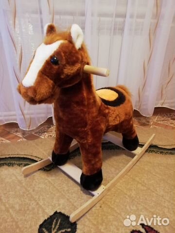 Лошадь качалка