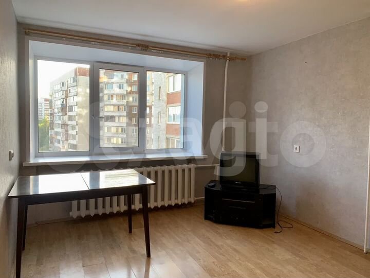2-к. квартира, 47 м², 6/12 эт.
