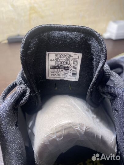 Беговые кроссовки onemix новые