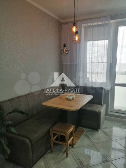 2-к. квартира, 53,3 м², 6/6 эт.