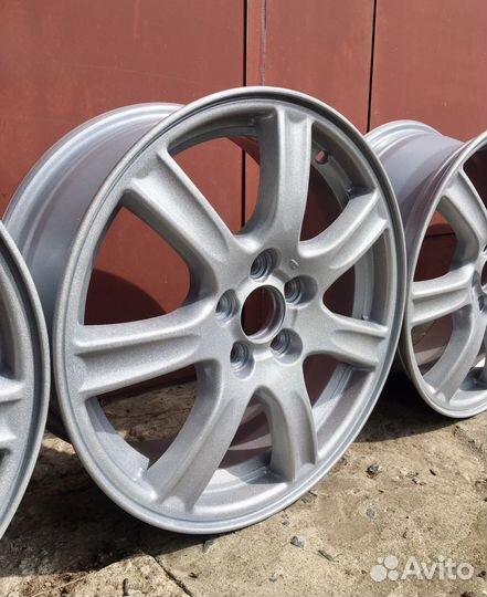 Диски литые r16 Субару форестер импреза