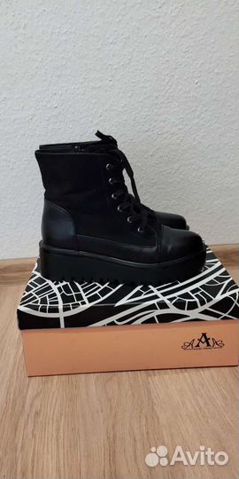 Ботинки женские демисезонные 37 размер