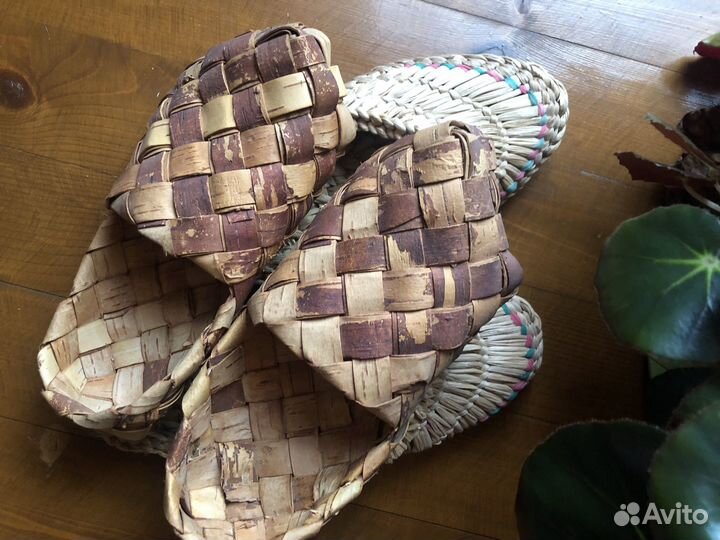 Лапти плетеные
