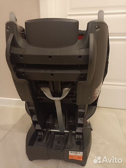 Детское автокресло Maxi-Cosi Tobi