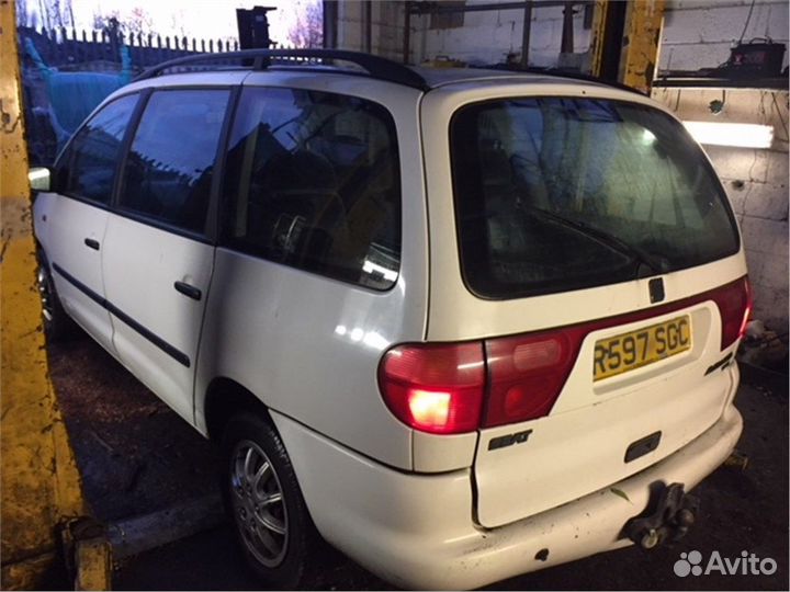 Разбор на запчасти Seat Alhambra