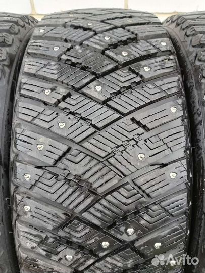Goodyear Ultragrip Ice Arctic 205/50 R17 93T