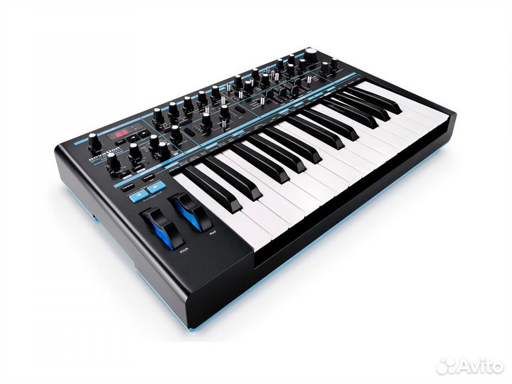 Novation Bass Station II синтезатор