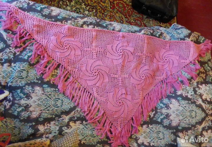 Шаль шерстяная новая