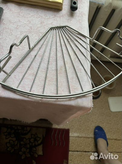 Полочка для ванной или кухни угловая