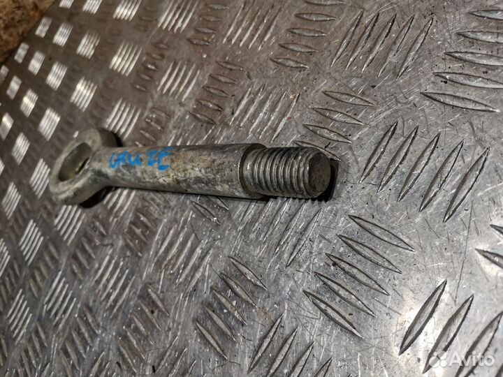 Буксировочный крюк Chevrolet Cruze