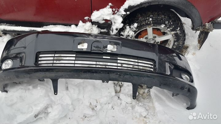 Бампер передний тойота виш 1 поколение не рестайл